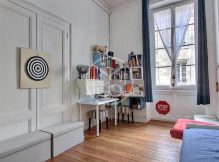 APPARTEMENT DE CARACTERE AVEC STUDIO – QUARTIER HISTORIQUE - 900731bxA