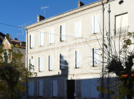 IMMEUBLE – CENTRE-VILLE AGEN (47) - 900800bx
