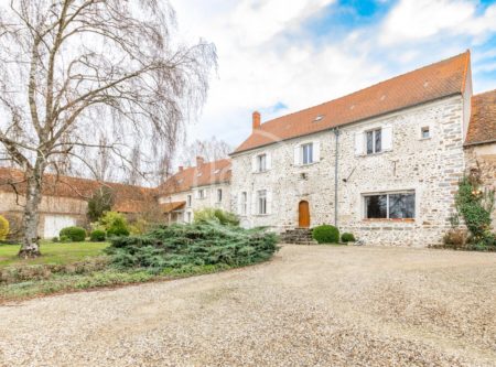 EXCLUSIVITE AISNE – MAISON ET CORPS DE FERME AVEC JARDIN 1HA - 80585PI
