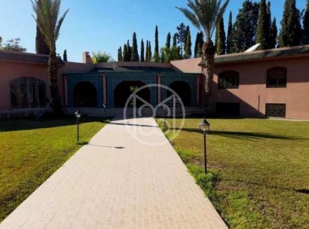 EXCELLENT VILLA FOR SALE AT LA PALMERAIE - 1371.Y