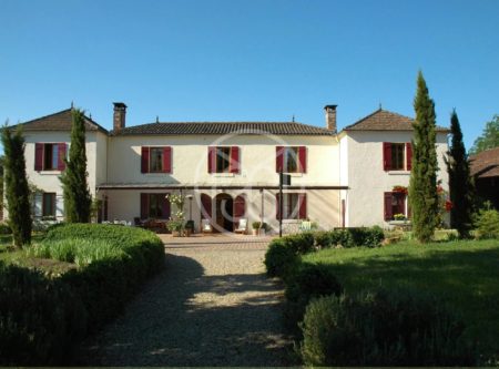 MAISON DE CARACTERE - 900807bx