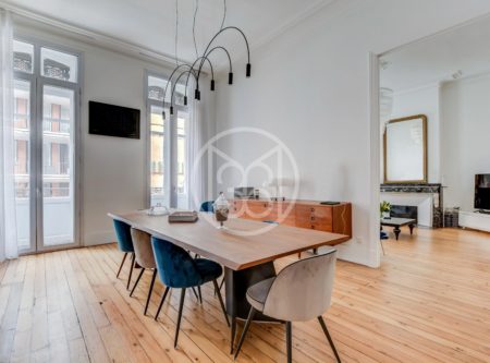 6-ROOM APARTMENT – HEART OF THE CITY – LIFT - 8779TS