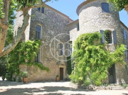 CHATEAU ISMH – IN THE HEART OF A VILLAGE NEAR UZES - 59805LR