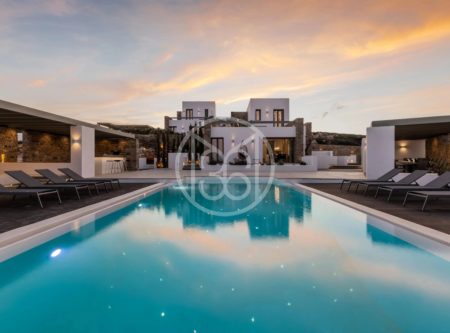 LUXURY SEA VIEW VILLA – SANTA MARIA PAROS - 1601