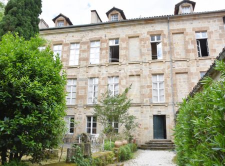 HÔTEL PARTICULIER 18EME - 8637TS
