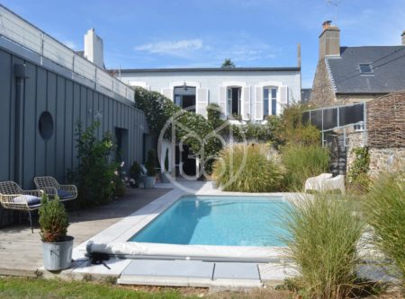 GRANVILLE – CHARMING TOWN HOUSE - 20219NO