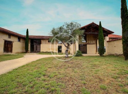 EXCEPTIONAL EQUESTRIAN PROPERTY - 900760bxTS