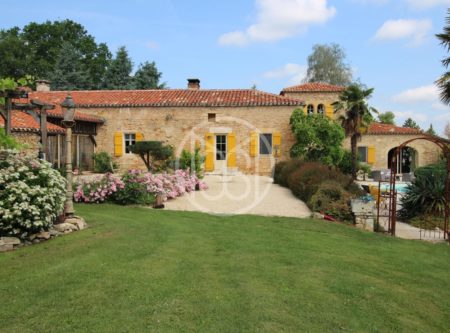 South West of France, Property with equestrian facilities - 900866bx