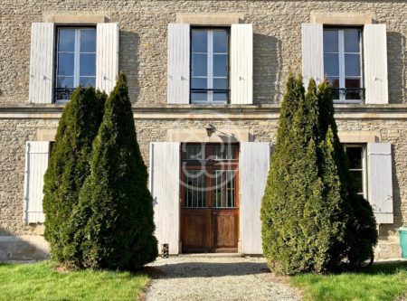 ENTRE CABOURG ET CAEN – MAISON DE MAITRE XIXe - 20332NO