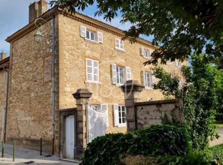 BEAUJOLAIS – VILLEFRANCHE-SUR-SAONE - 4680LY1