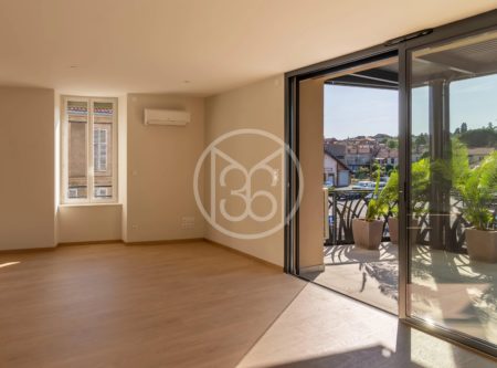 APPARTEMENT – ASCENSEUR, TERRASSE, PARKING - 8780TS