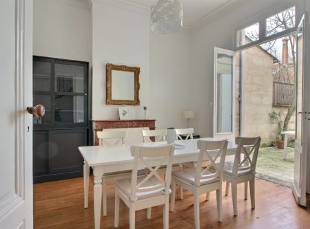 CHARMANTE MAISON DE FAMILLE – SAINT-GENES - 900841bx