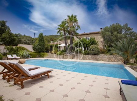 French Riviera, traditional Bastide set in a beautiful landscaped grounds - 20399CA