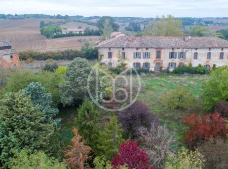 MAISON DE MAITRE FIN 18EME A RESTAURER - 8700TS