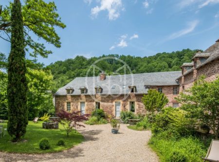 BEAUTIFUL CONVENT RESTORED AS A FAMILY HOME - 8824TS