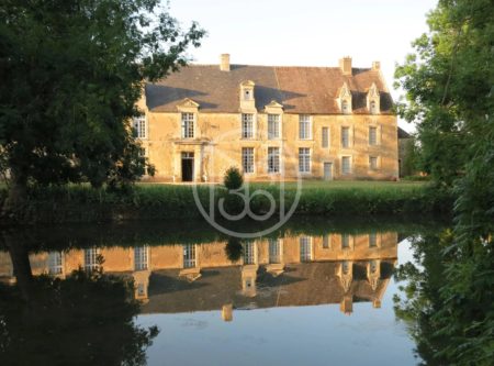 AUX PORTES DU PAYS D’AUGE – PROPRIETE ISMH - 20002NO
