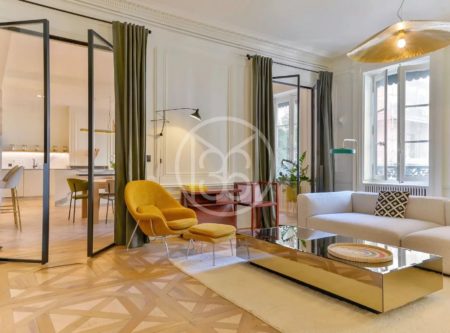 Lyon 2 Ainay Magnificent 6-room flat 189 m² renovated in 2020 - 4672LY