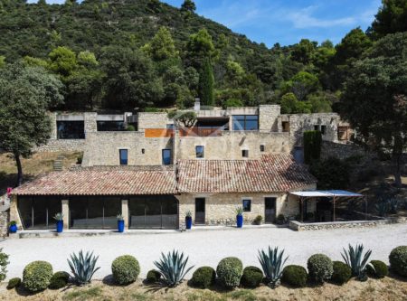 South of France, exceptional contemporary property in an enchanting setting - 20491LR