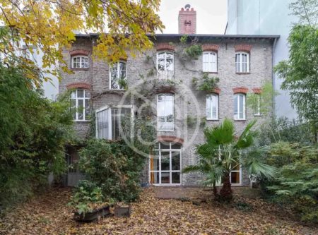 NANTES  CENTRE – Hôtel Particulier rare du XIXe - 2334NA