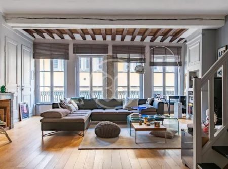 Lyon 2 Jacobins Mercière Very nice DUPLEX 104 sqm - 4634LY