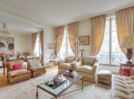 Paris 7th, Champ de Mars – 3-bedroom apartment - 632VPA