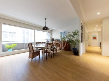 Appartement rénové, 7 pièces, 190m², grand balcon, proche Place de Jaude - 20642AU