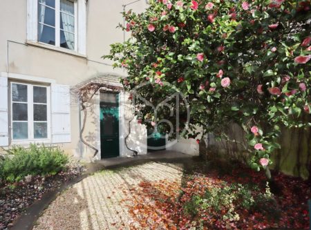 House in the centre of Angers - 2347PL