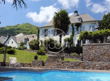 BIGOURDANE MANOR HOUSE ON 4000 SQ/M WOODED GROUNDS – 5 MN FROM ARGELES-GAZOST - 900952bxTS