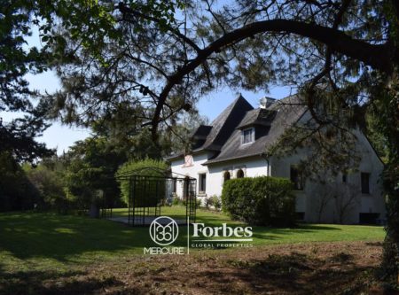CONTEMPORARY HOUSE – 8 ROOMS – 190m² – 5/6 BEDROOMS – GARDEN OF 3700 m² - 18908BR