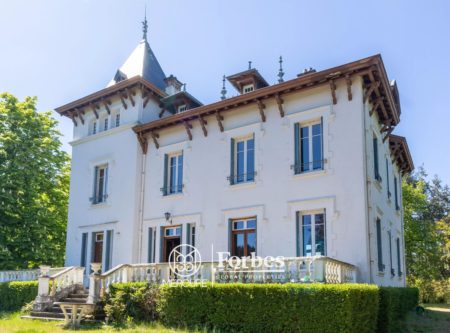 Rhône – Tarare – A 395 m² Mansion from the 20th Century - 4673LY
