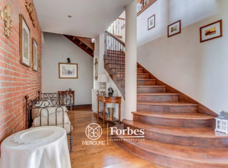 LOVELY OLD RENOVATED HOUSE-SWIMMING POOL - 8966TS