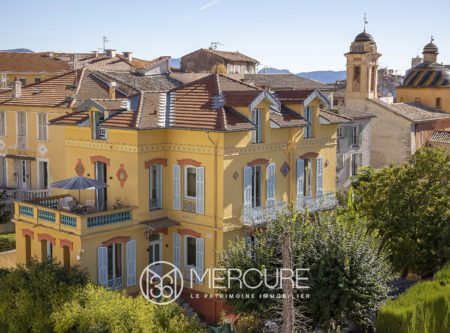 GRANDE MAISON DE VILLE - 20608ca
