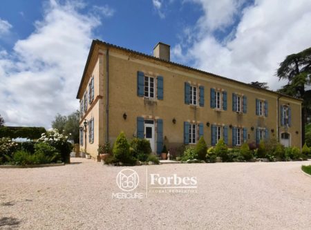 MAGNIFIQUE PROPRIETE XIVE – TRES BELLE VUE - 9137TS