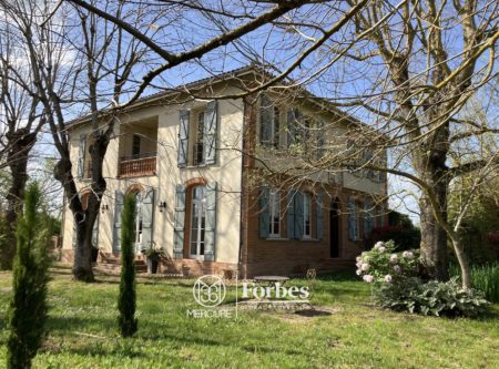 MAISON DE CARACTERE – PISCINE – VUE PYRÉNÉES – DÉPENDANCE - 8940TS
