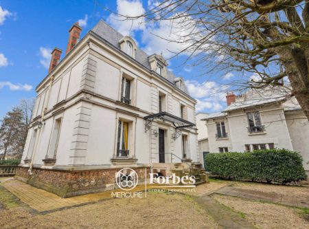 BOURG LA REINE – AUTHENTIQUE MAISON BOURGEOISE 300 M² AVEC JARDIN DE 700 M² - 653VPA