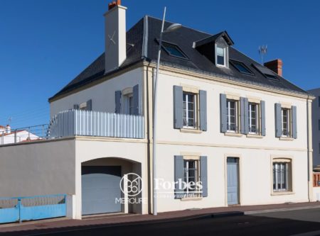 SAINT-GILLES-CROIX-DE-VIE – VUE OCEAN – REMARQUABLE MAISON DE MAÎTRE - 20966VE