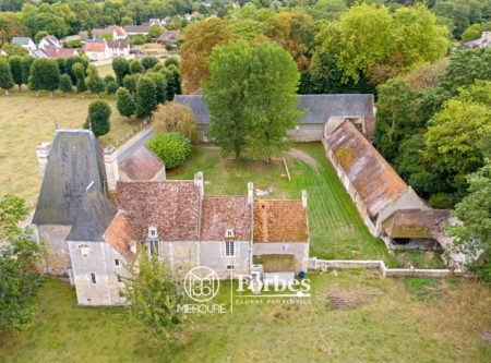 ENTRE CAEN ET LA MER – AUTHENTIQUE MANOIR XVI/XVIIe - 20907NO