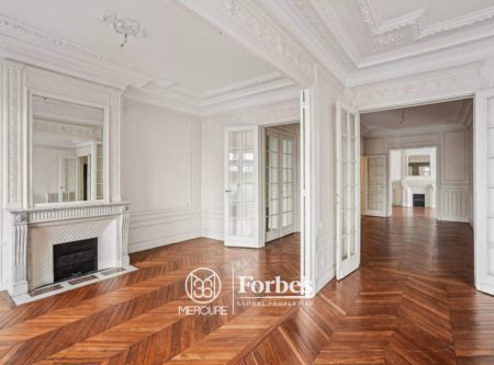 Paris 16th, Trocadero – large 4-bedroom apartment - 644VPA