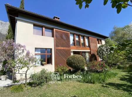 ISERE – SAINT-ISMIER  FACE A BELLEDONNE - 4837LY