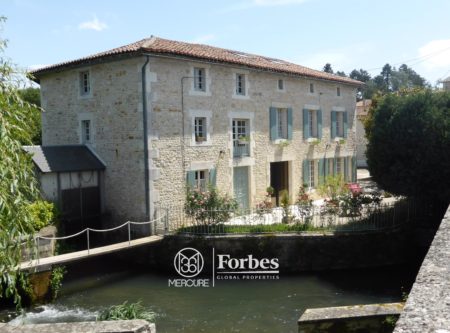 Old mill, 4 bedrooms and flat - 23278