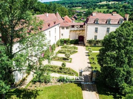 16th, 17th and 18th CENTURY CASTLE - 21259MHL