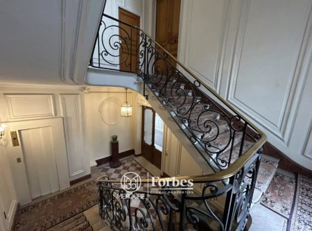 À VENDRE PARIS 8e – 151 m² - 663VPA