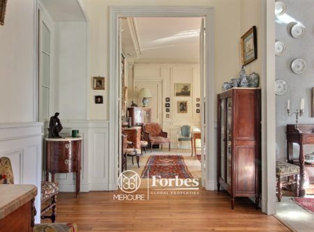 BORDEAUX CENTRE SPLENDIDE APPARTEMENT DANS HOTEL PARTICULIER - 901028bxA