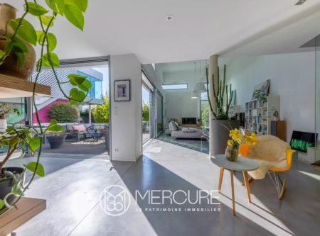 VERTOU CENTRE – MAISON D’ARCHITECTE 250 m² – 5/6 CHAMBRES - 3043NA