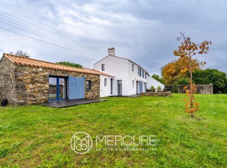 West of France, Noirmoutier – near the sea,  house with building plot - 2330VE