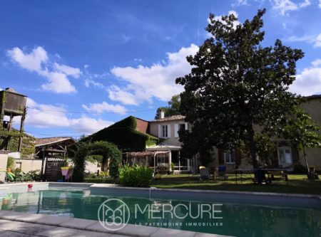 SAINTE-FOY-LA-GRANDE – MAISON DE MAITRE XIXème AVEC GITES ET PISCINE – PARC DE 17HA - 901059bx