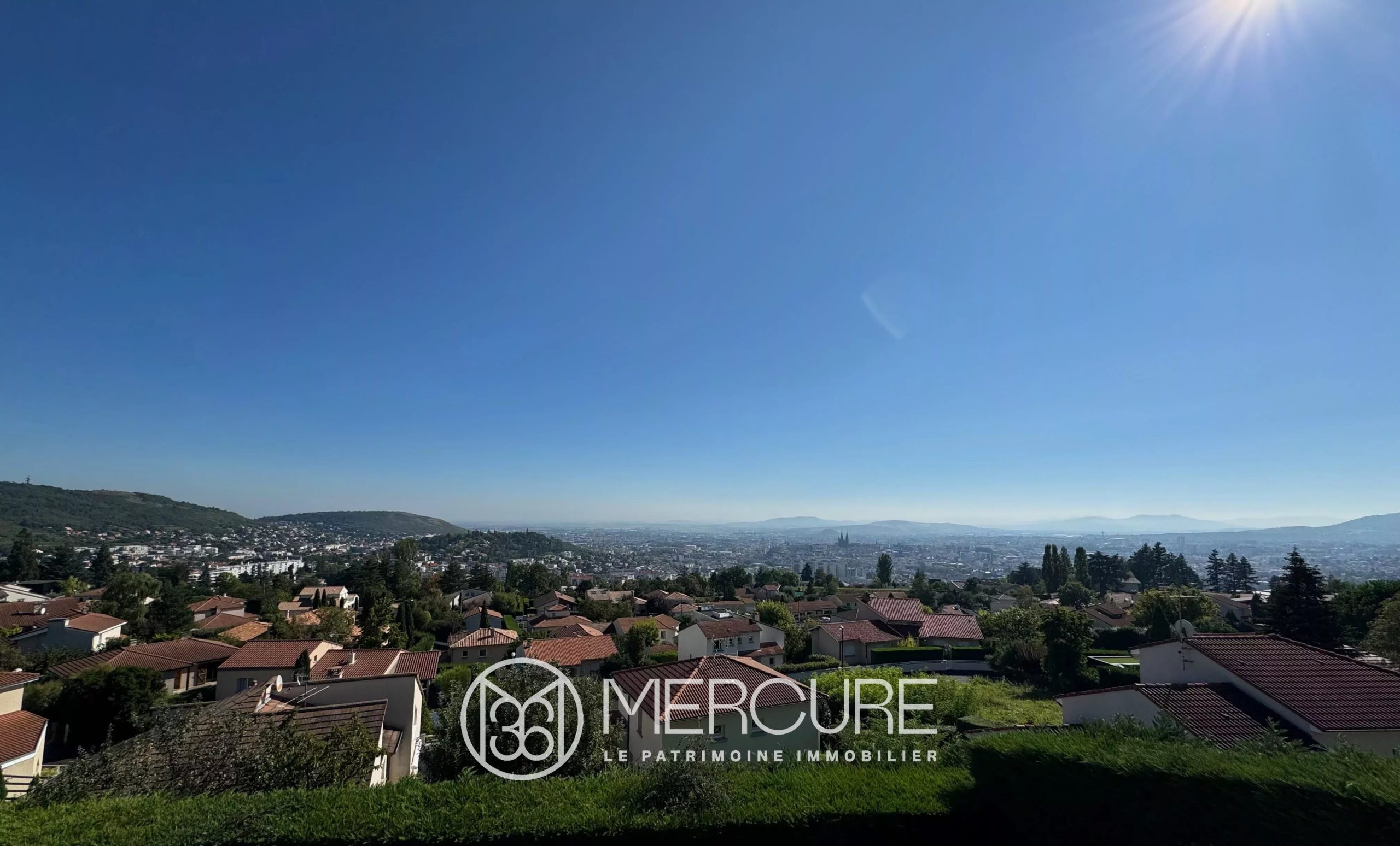 Architect-designed house with panoramic views, 4 bedrooms, terraces, swimming pool - 20623AU