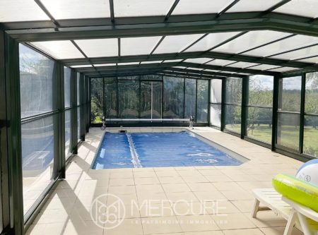 Near Pontivy, stone property with swimming pool on landscaped grounds - 20775BR