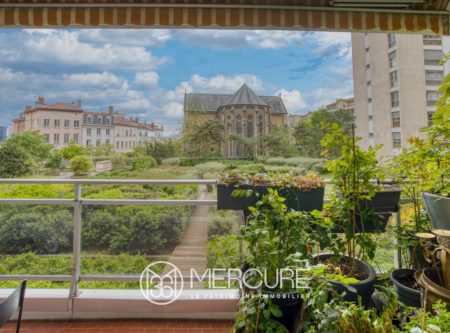 COEUR CROIX-ROUSSE – JOLI T2 TRAVERSANT AVEC BALCON - 4907LY