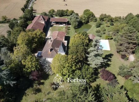 19TH-C CASTLE – OUTBUILDINGS, STABBLES, POOL - 8526TS